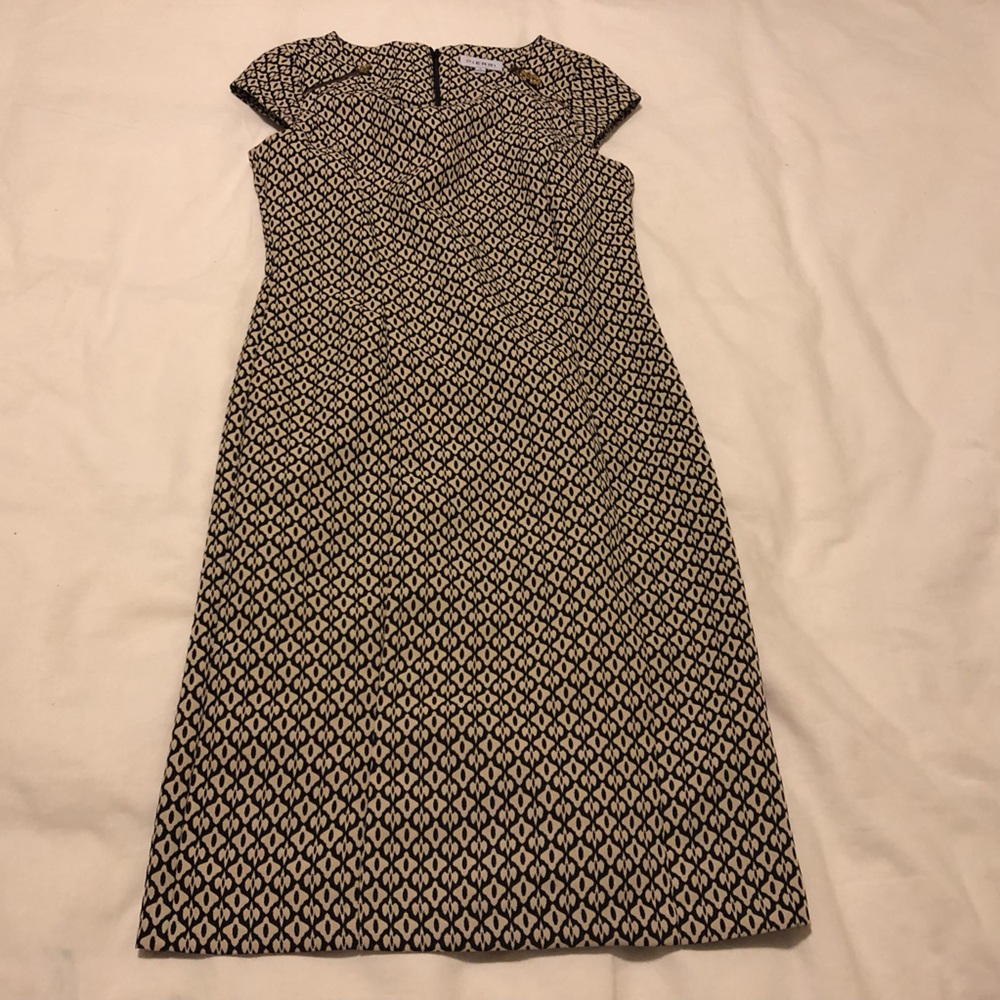 Pierri Dress with zipper detail at shoulders Size 6